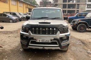 दुर्गा प्रसाईँ भाग्न प्रयोग भएको गाडी खनारमा फेला !