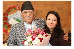 गंगा दाहालले प्रचण्डको सचिवालयबाट राजीनामा : ‘आफूलाई नियोजित रूपमा निशाना बनाइयो’