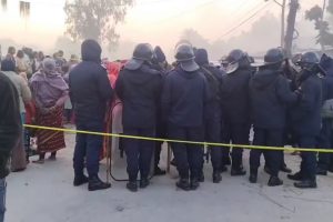 सुनसरी गोलीकाण्ड : पीडित र प्रशासनबीच ५ बुँदे सहमति, ७ सदस्यीय छानबिन समिति गठन !