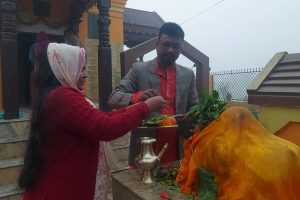 महाशिवरात्रिमा सुनसरीका शिवालयमा भक्तजनको घुइँचो